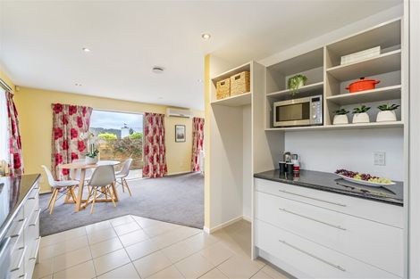 Photo of property in 16 Mcewen Crescent, Riverstone Terraces, Upper Hutt, 5018