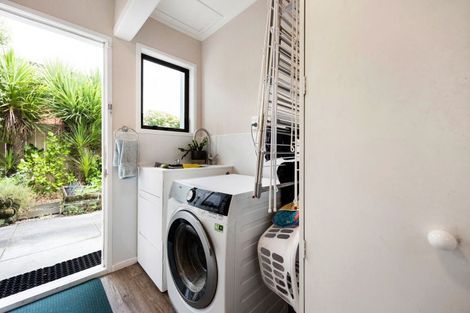 Photo of property in 1 Sheriff Place, Riverlea, Hamilton, 3216