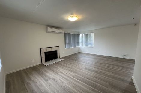 Photo of property in 8 Dennis Road, Papatoetoe, Auckland, 2025