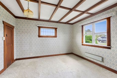 Photo of property in 10 Tukapa Street, Westown, New Plymouth, 4310