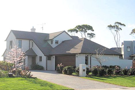 Photo of property in 68 Sovereign Drive, Papamoa Beach, Papamoa, 3118
