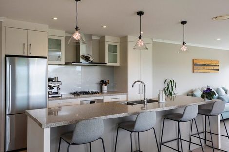 Photo of property in 40 Weatherly Drive, Beachlands, Auckland, 2018