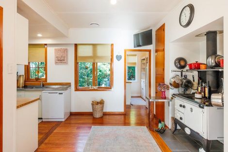 Photo of property in 47 Station Road, Marton, 4710