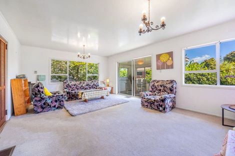 Photo of property in 1/24 Landop Terrace, Howick, Auckland, 2014
