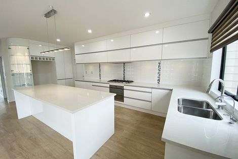 Photo of property in 41 Castlebane Drive, Flat Bush, Auckland, 2019