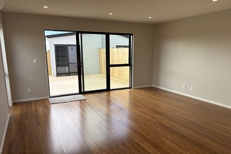 Photo of property in 9 Kapeta Lane, Karaka, Papakura, 2113