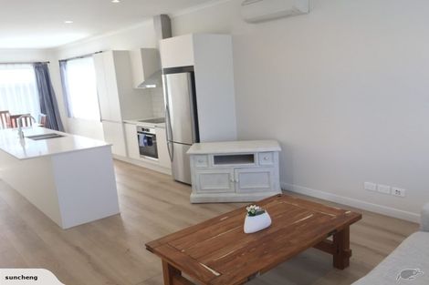 Photo of property in 10 Grey Warbler Road, Hobsonville, Auckland, 0616