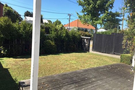 Photo of property in 74 Edward Avenue, Edgeware, Christchurch, 8013