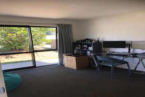 Photo of property in 12 Henry Lane, Patumahoe, Pukekohe, 2679