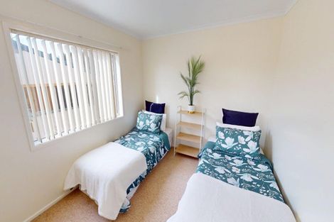 Photo of property in 2 Barclay Grove, Hokio Beach, Levin, 5571