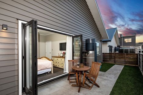 Photo of property in 5 Weta Road, Hobsonville, Auckland, 0616