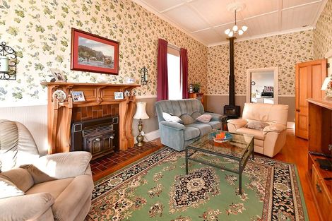 Photo of property in 45 Karaka Street, Helensville, 0800