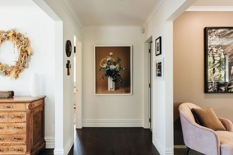 Photo of property in 350 Horokiwi Road, Horokiwi, Wellington, 5016