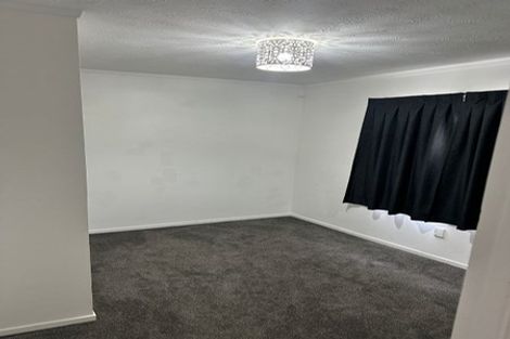 Photo of property in 24 Garton Drive, Massey, Auckland, 0614