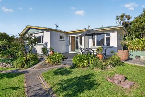 Photo of property in 53 Waipapa Avenue, Diamond Harbour, 8972
