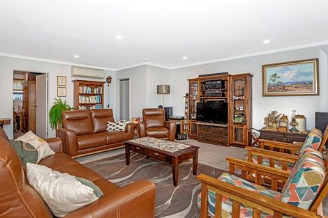 Photo of property in 50 Sterling Park, Lytton West, Gisborne, 4010