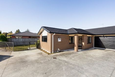 Photo of property in 63u5 Knighton Road, Hillcrest, Hamilton, 3216