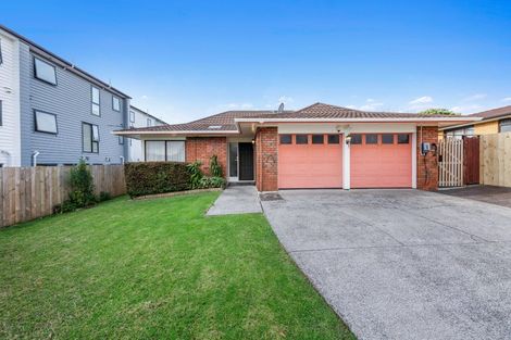 Photo of property in 31 Cromdale Avenue, Highland Park, Auckland, 2010