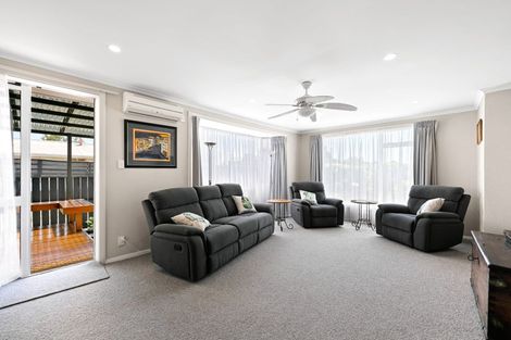 Photo of property in 47 Rutherford Street, Chedworth, Hamilton, 3210