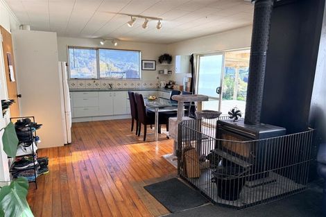 Photo of property in 30 Brodie Street, Blackball, 7804