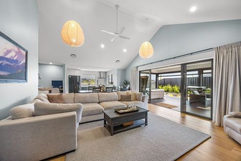 Photo of property in 7 Dingle Street, Lake Hawea, 9382