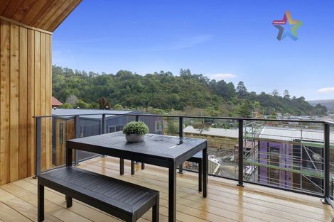 Photo of property in 15/33 Raukawa Street, Stokes Valley, Lower Hutt, 5019