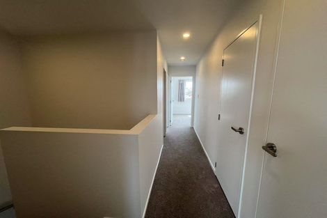 Photo of property in 2/39 Dale Crescent, Pakuranga, Auckland, 2010