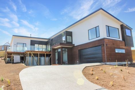 Photo of property in 22 Eaglesfield Close, Westmorland, Christchurch, 8025