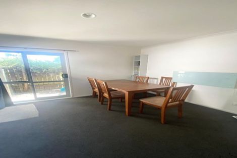 Photo of property in 54u2 May Street, Hamilton East, Hamilton, 3216