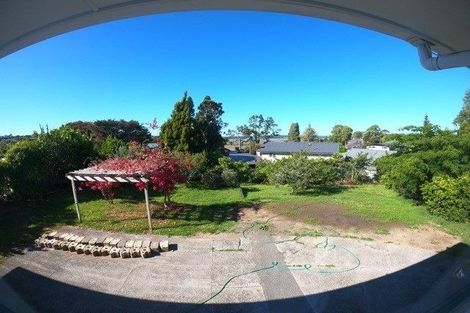 Photo of property in 15 Murray Road, Te Atatu Peninsula, Auckland, 0610