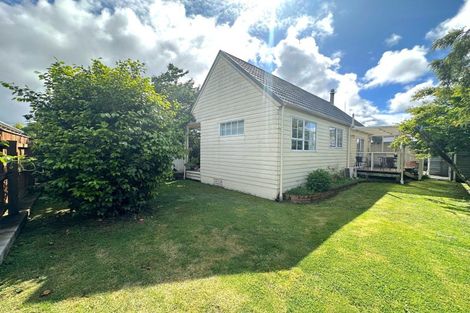 Photo of property in 103 Bannister Street, Masterton, 5810
