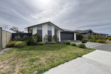 Photo of property in 6 Chesney Drive, Rolleston, 7615
