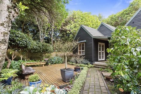 Photo of property in 43a Karu Crescent, Waikanae, 5036