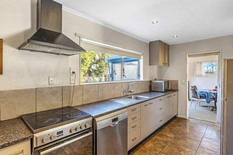 Photo of property in 110 Arawhata Road, Paraparaumu, 5032