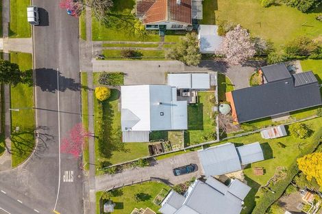Photo of property in 1 Russell Avenue, Te Aroha, 3320