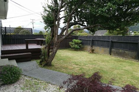 Photo of property in 62 Main Road, Wainuiomata, Lower Hutt, 5014