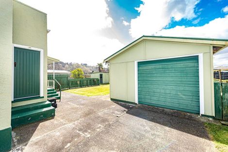 Photo of property in 12 Roberts Avenue, Aramoho, Whanganui, 4500