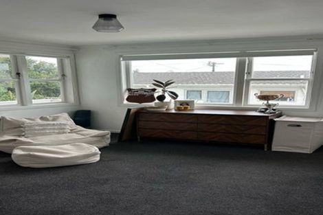 Photo of property in 1/11 Tristram Avenue, Forrest Hill, Auckland, 0620