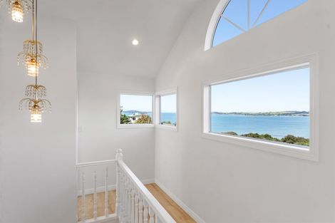 Photo of property in 6 Puriri Place, Sandspit, Warkworth, 0982