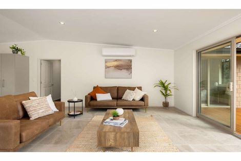 Photo of property in 11a Okura Drive, Kerikeri, 0230