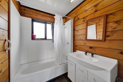 Photo of property in 42 Tawa Street, Hawera, 4610