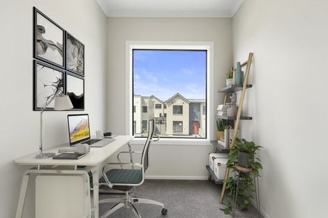 Photo of property in 18 Oyster Drive, Whenuapai, 0618