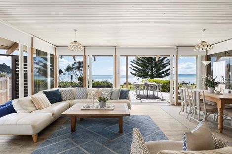 Photo of property in 5 Marine Parade, Orewa, 0931