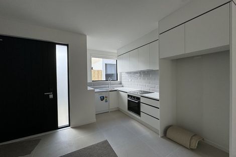 Photo of property in 10 Elegant Lane, Ranui, 0612
