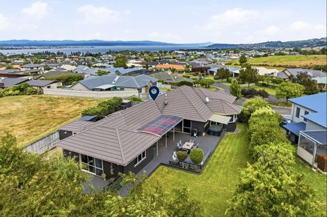 Photo of property in 11 Carpentras Way, Nukuhau, Taupo, 3330
