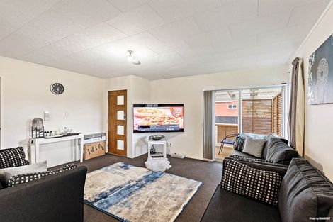 Photo of property in 26 Caringbah Drive, Papatoetoe, Auckland, 2025