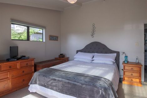 Photo of property in 18 Tui Grove, Paihia, 0200