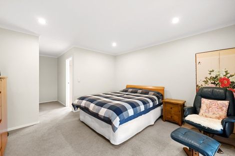 Photo of property in 115 Barrington Drive, Huntington, Hamilton, 3210