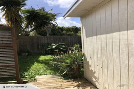 Photo of property in 50a Megan Avenue, Pakuranga Heights, Auckland, 2010