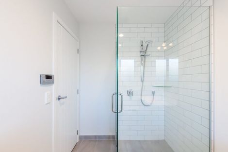 Photo of property in 37 San Priamo Place, Paraparaumu Beach, Paraparaumu, 5032